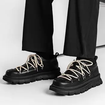 Мъжки обувки Martin в британски стил от естествена кожа в дебела подметка, черно надмощие с подсилена лента, модни обувки с асансьор за мъже 38-44