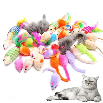 Мека руното носи етикет за услугата мишката Играчки за котки с Цветен перо Мини Забавни Образователни интерактивни играчки за котки Коте Стоки за домашни любимци